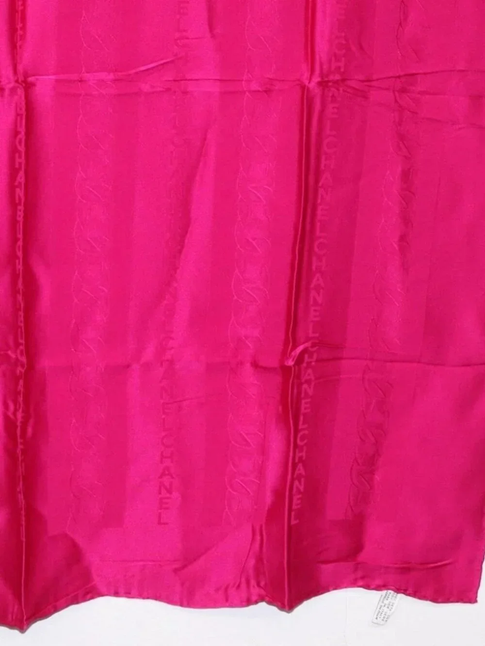 CHANEL Scarf Silk Pink CC Auth 174657A